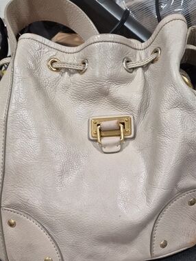 Marc Jacobs Cream Leather Drawstring Hobo with Gold Hardware